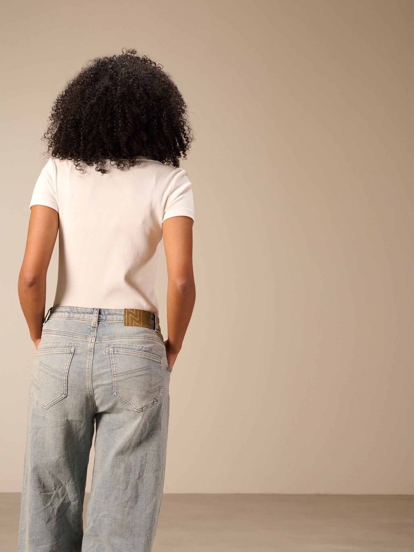 F26048_offwhite_2.jpg