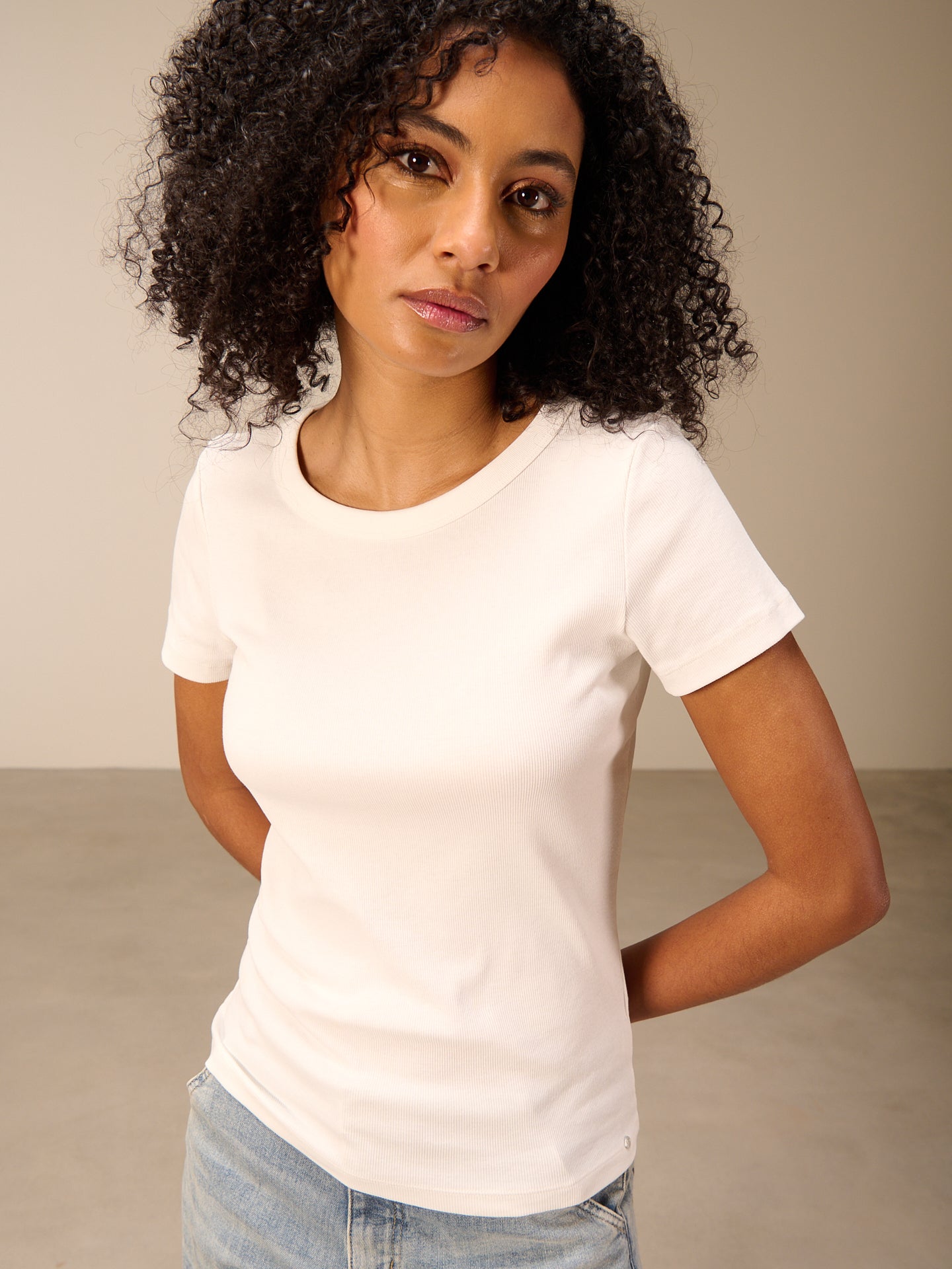 F26048_offwhite_3.jpg