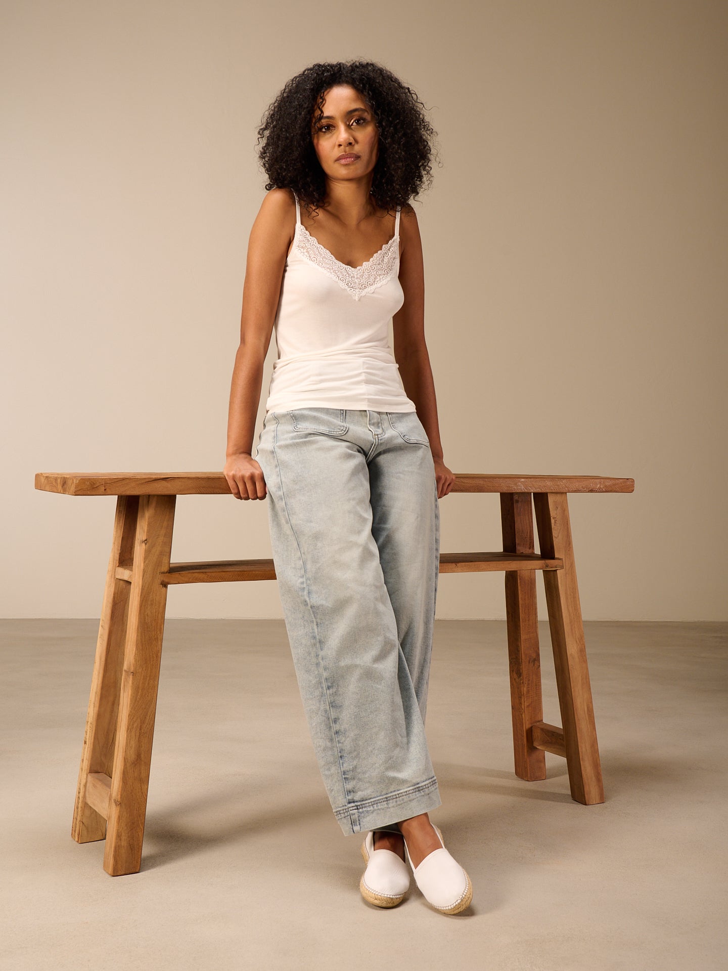F26057_offwhite_3.jpg