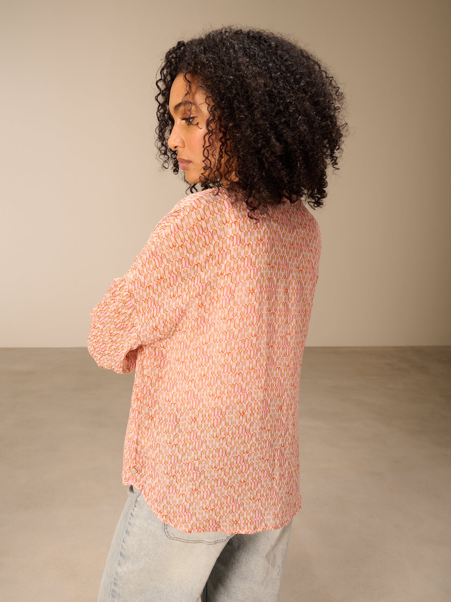 F26066_coral_5.jpg