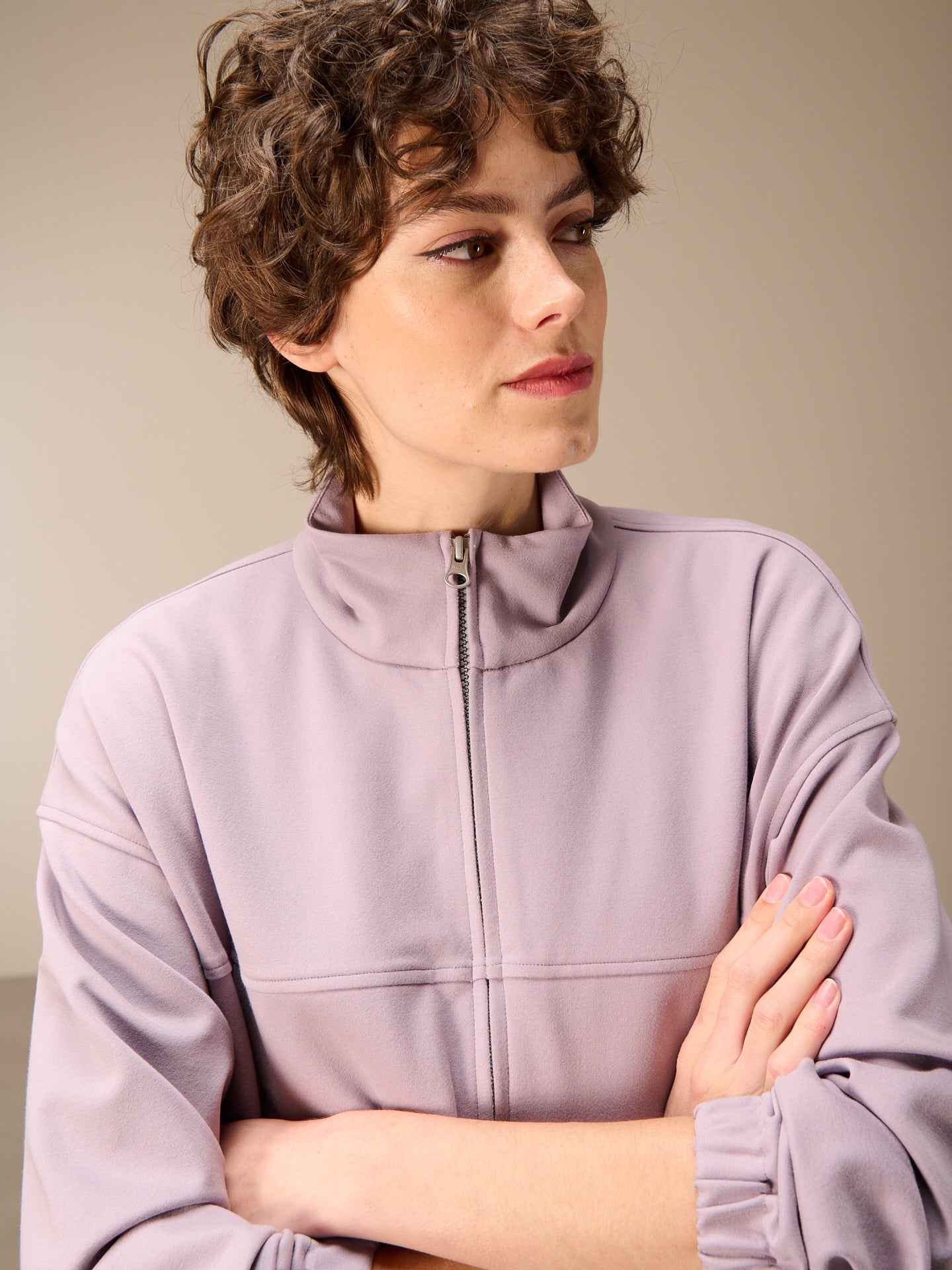 F26081_lila_3.jpg