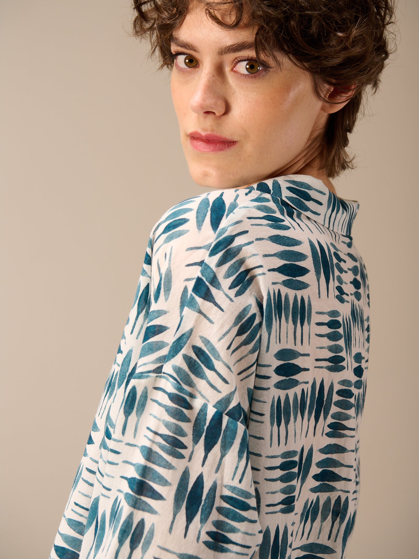 F26117_bluesteel_4.jpg