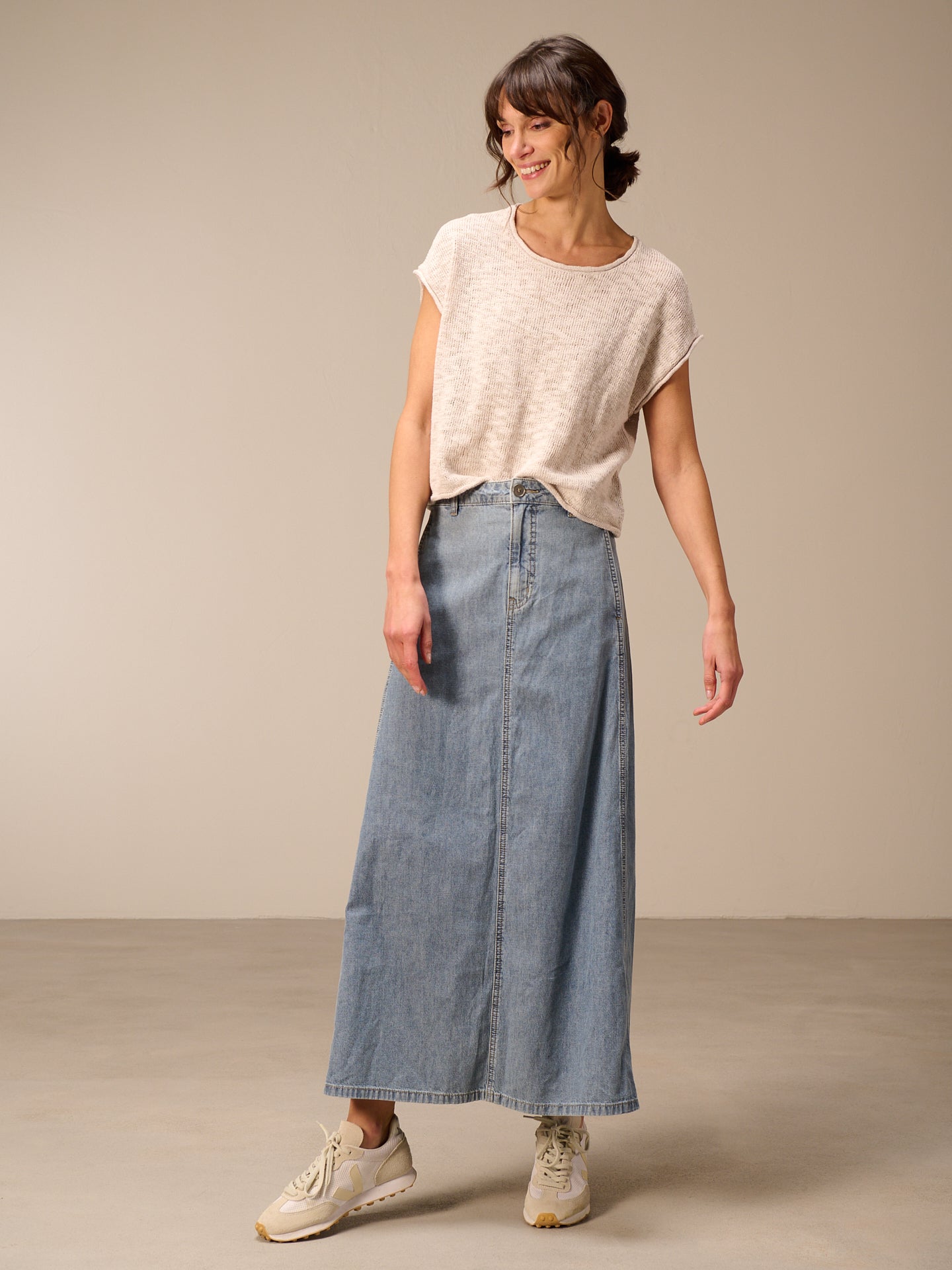 F26135_beige_2.jpg