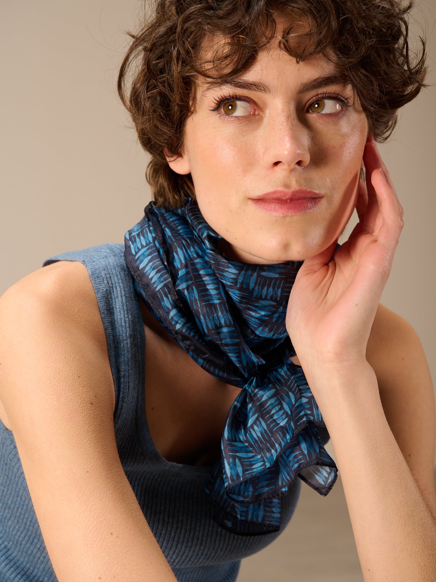F26169_nightblue_3.jpg