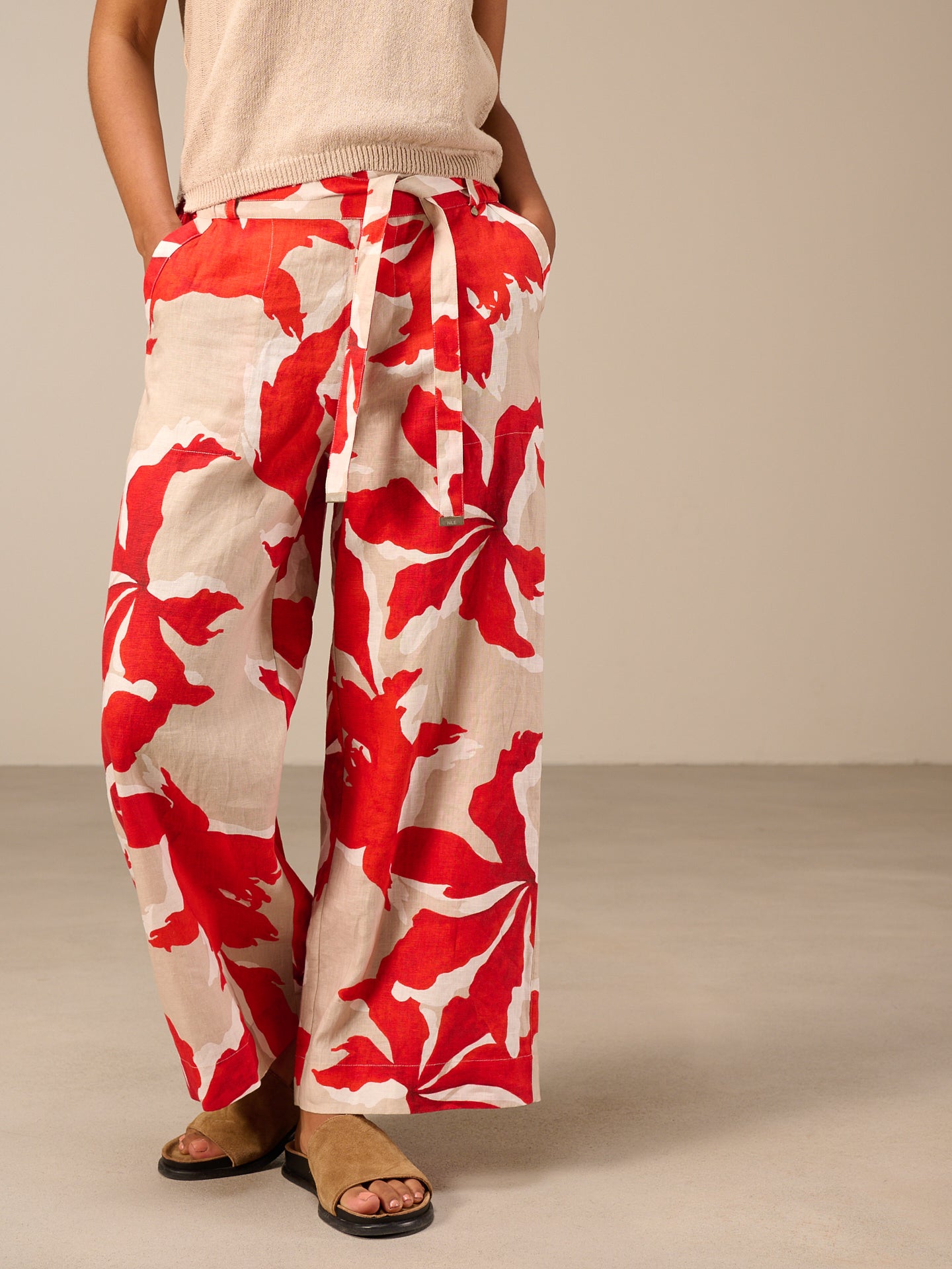 S26310_red_2.jpg