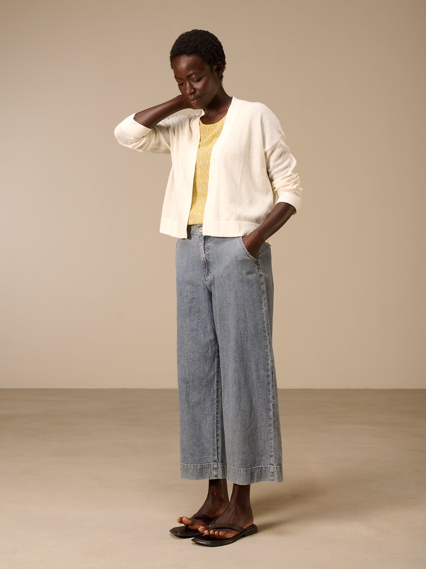 S26351_offwhite_4.jpg