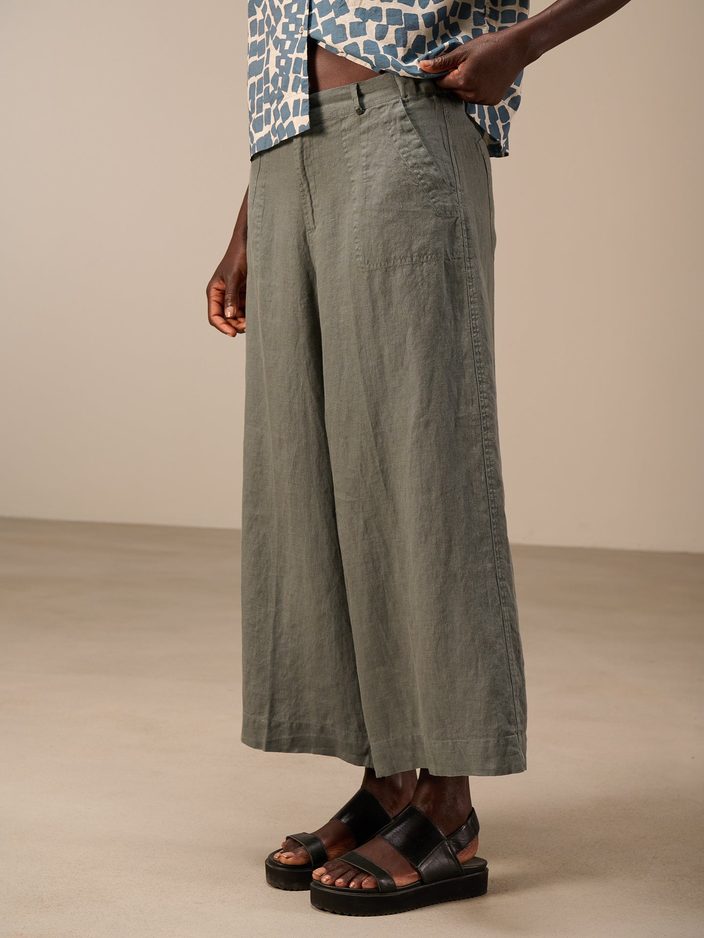 S26368_steelgreen_2.jpg