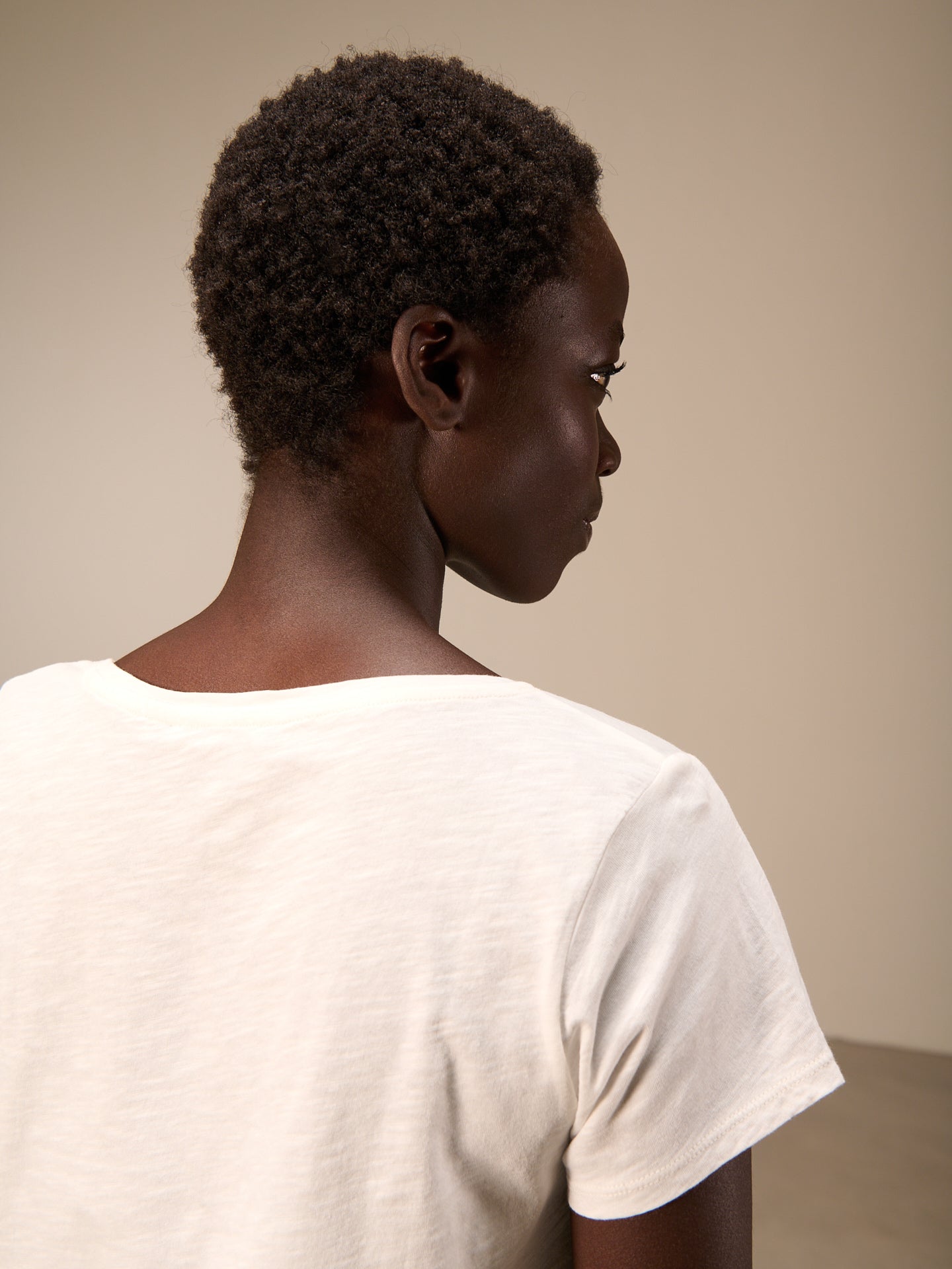 S26374_offwhite_4.jpg