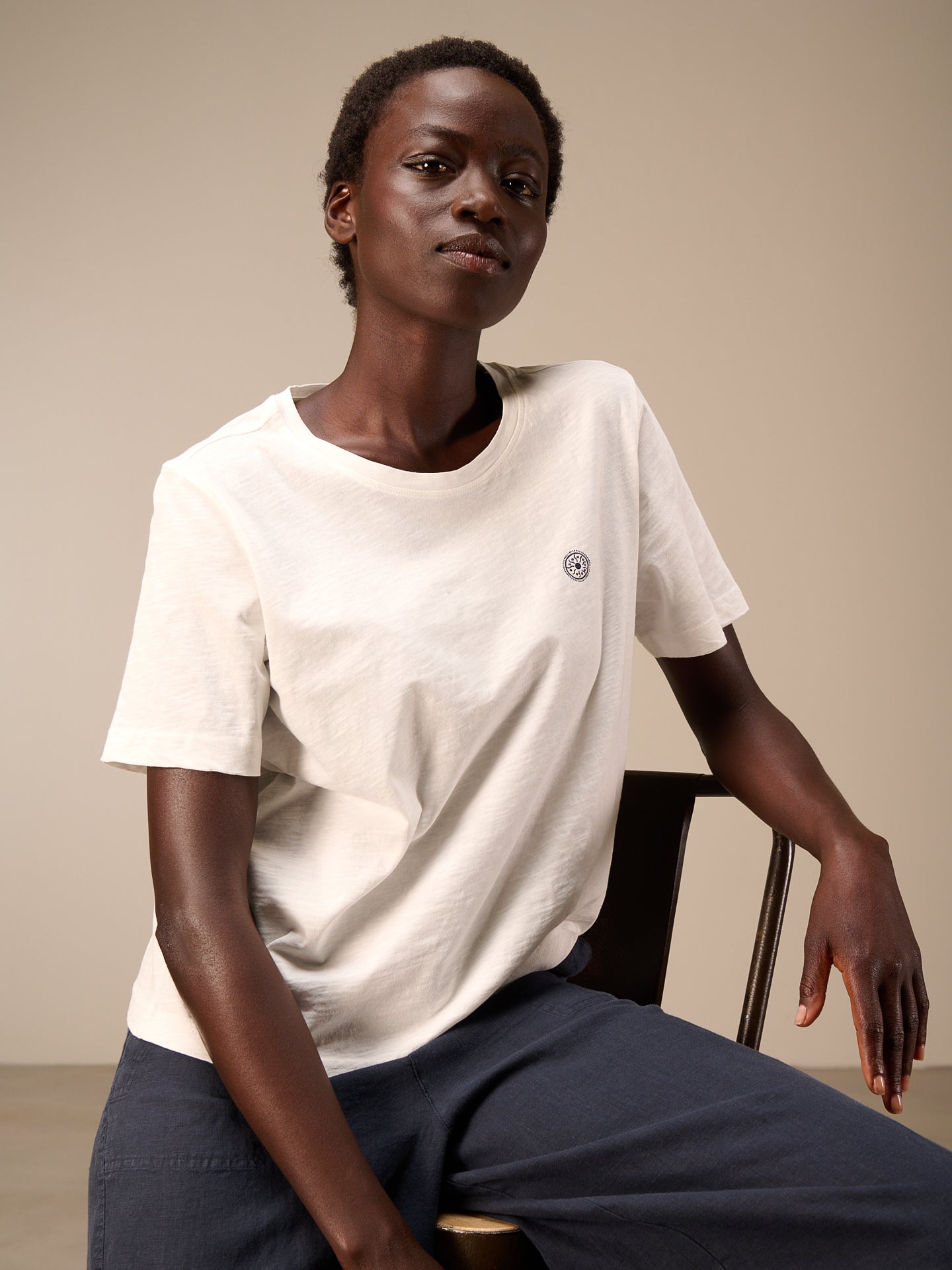 S26377_offwhite_1.jpg