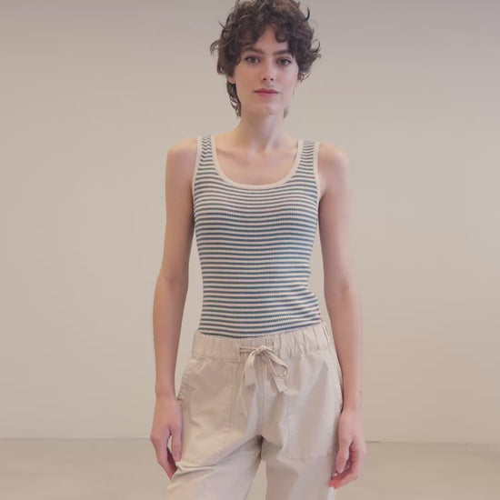F26115_almond_5.mp4